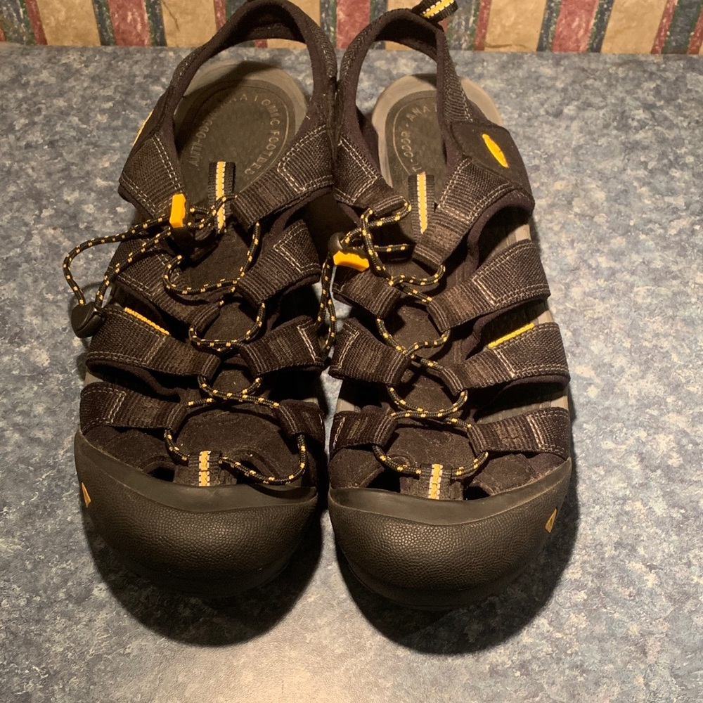 Keen SPD biking sandals lightly worn size 13 sm1207 commuters